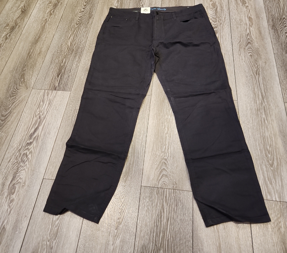 English Laundry Men's Relaxed Black Jeans
